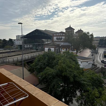 Piso De 3 Dormitorios Con Garaje Χέρεζ Εξωτερικό φωτογραφία